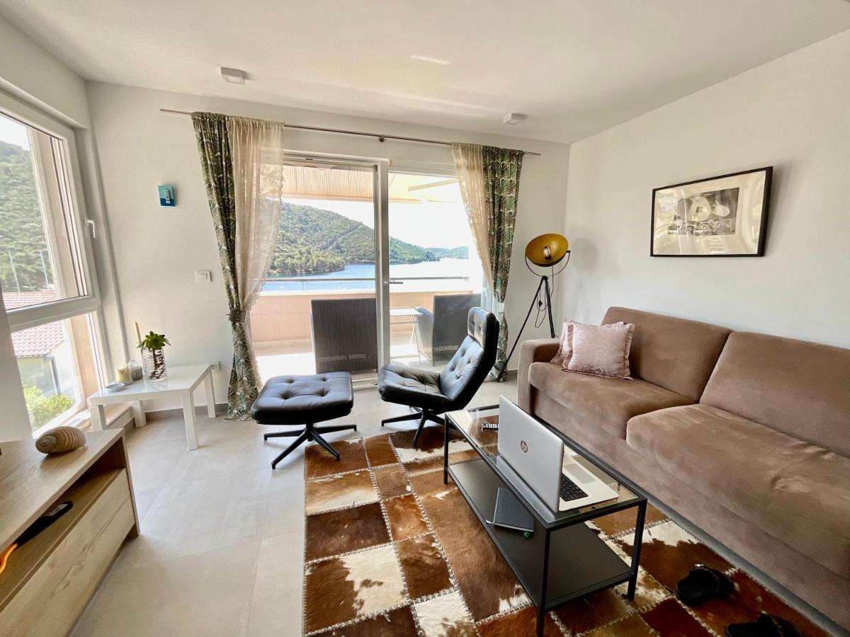 Villa Iva Lastovo 우블리 외부 사진
