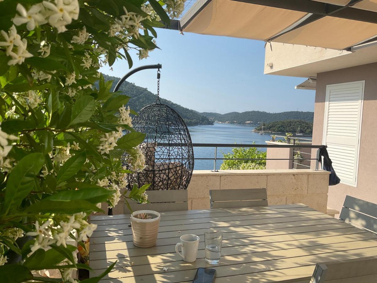 Villa Iva Lastovo 우블리 외부 사진